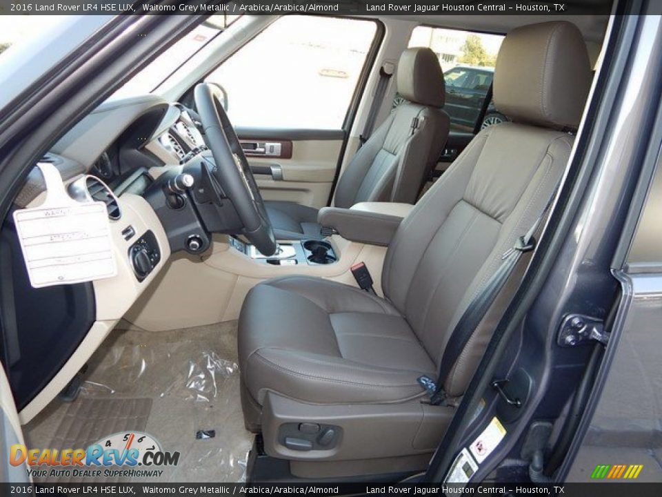 Front Seat of 2016 Land Rover LR4 HSE LUX Photo #3