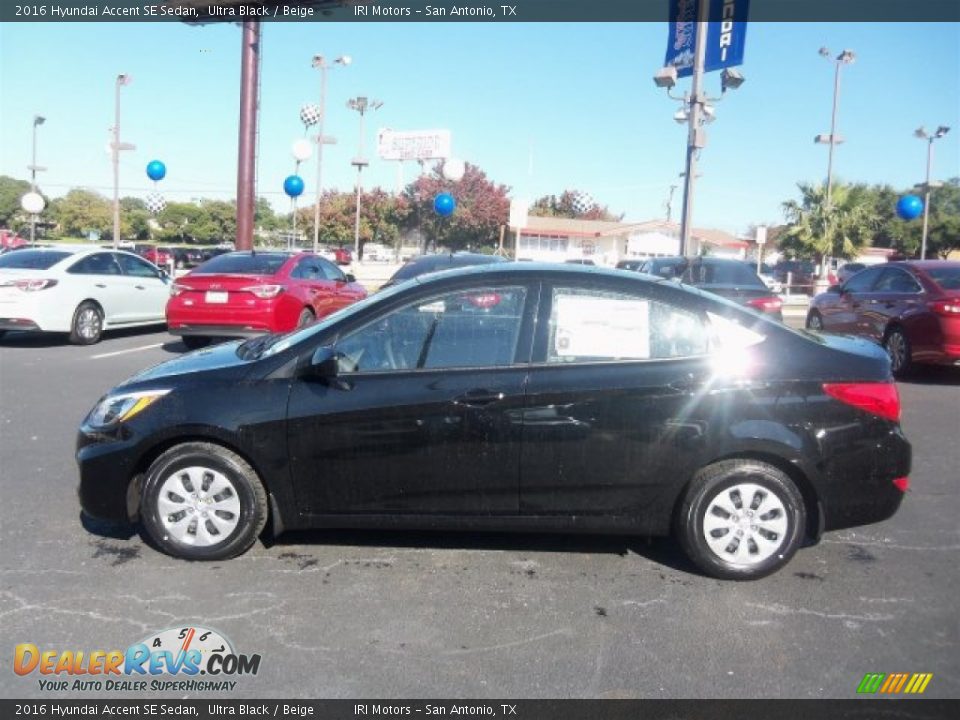 2016 Hyundai Accent SE Sedan Ultra Black / Beige Photo #8