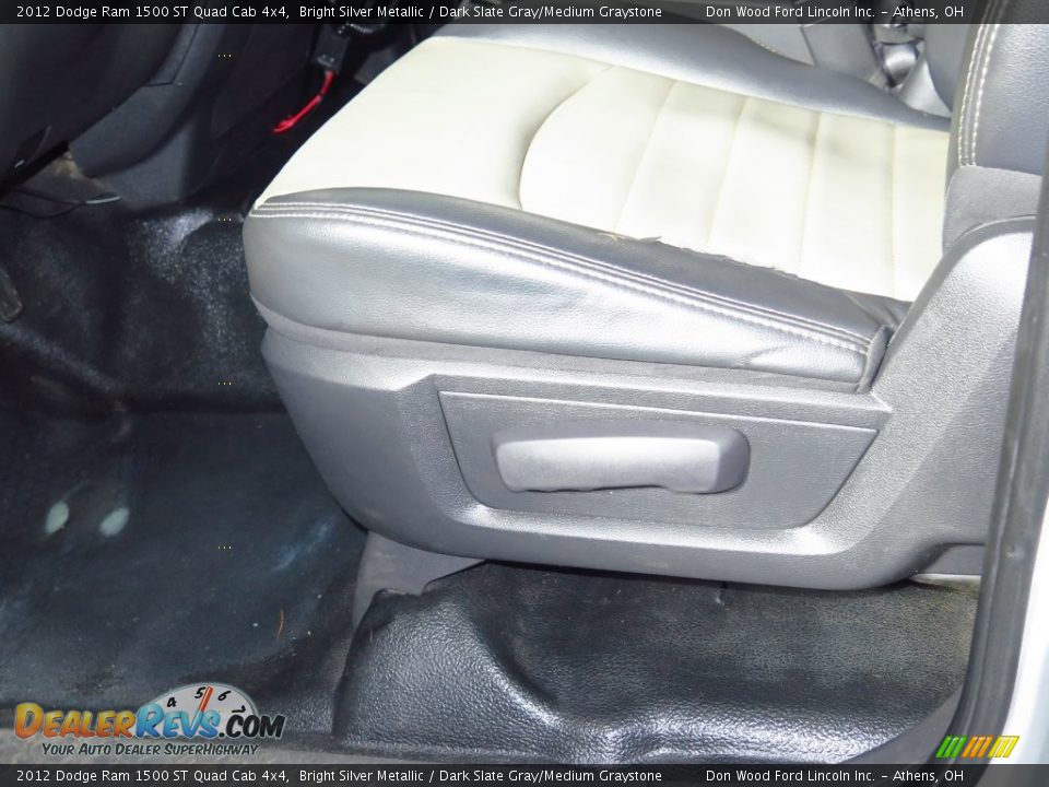 2012 Dodge Ram 1500 ST Quad Cab 4x4 Bright Silver Metallic / Dark Slate Gray/Medium Graystone Photo #14