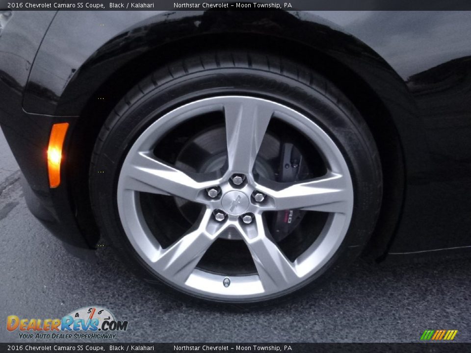 2016 Chevrolet Camaro SS Coupe Wheel Photo #9