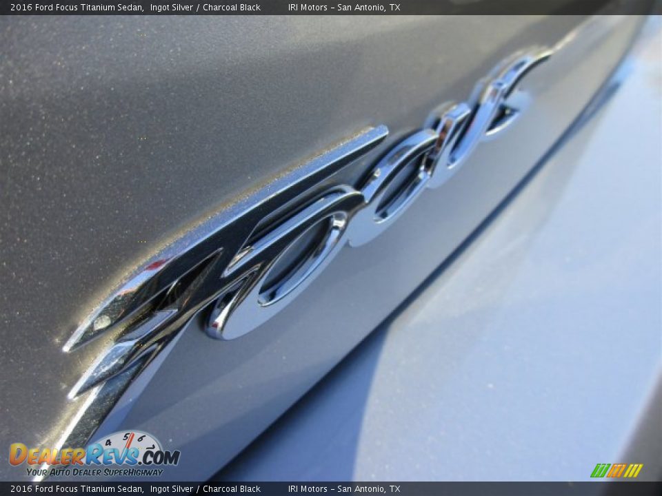 2016 Ford Focus Titanium Sedan Ingot Silver / Charcoal Black Photo #5