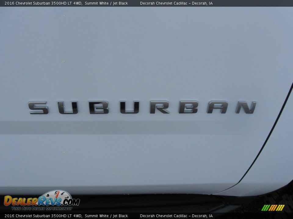 2016 Chevrolet Suburban 3500HD LT 4WD Logo Photo #10