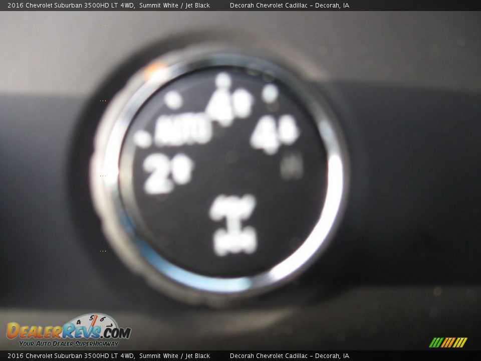 2016 Chevrolet Suburban 3500HD LT 4WD Summit White / Jet Black Photo #19