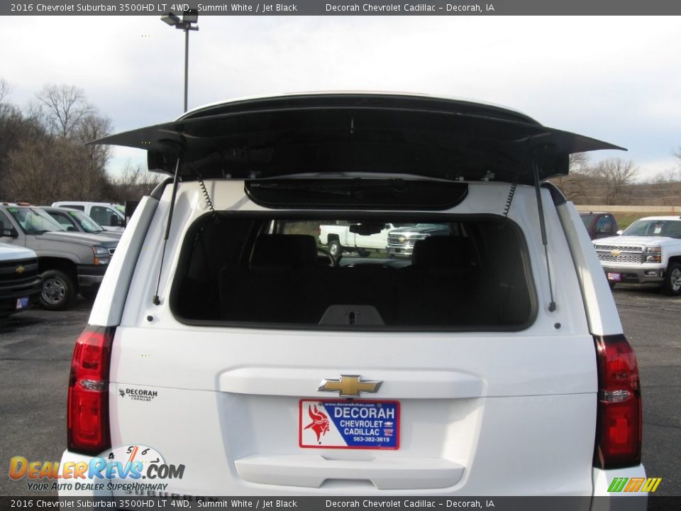2016 Chevrolet Suburban 3500HD LT 4WD Summit White / Jet Black Photo #24