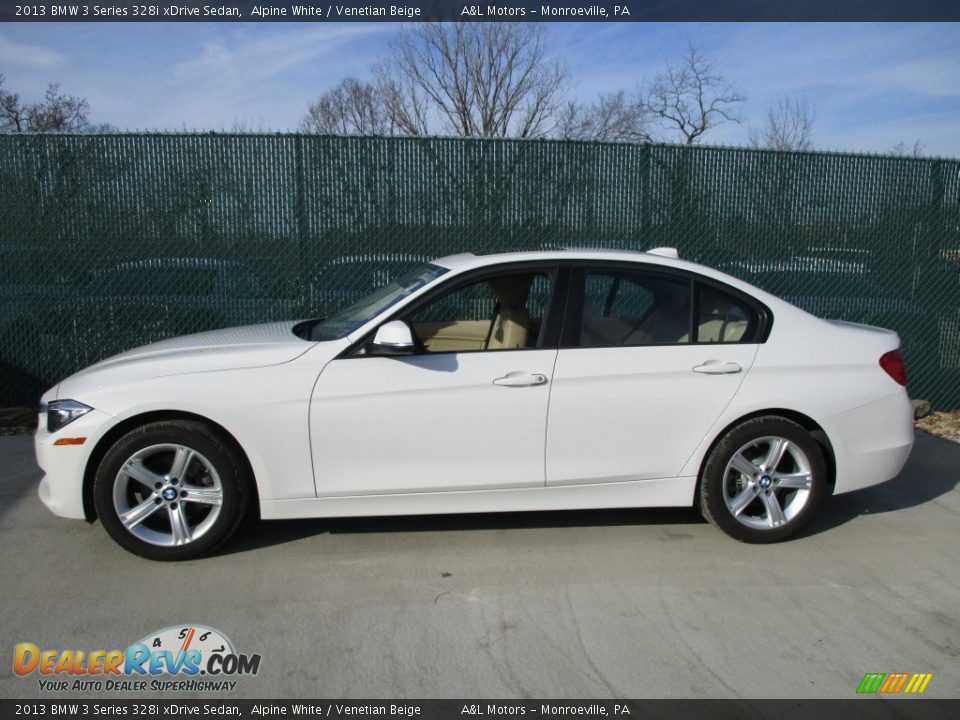 2013 BMW 3 Series 328i xDrive Sedan Alpine White / Venetian Beige Photo #9