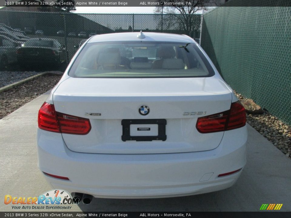 2013 BMW 3 Series 328i xDrive Sedan Alpine White / Venetian Beige Photo #10