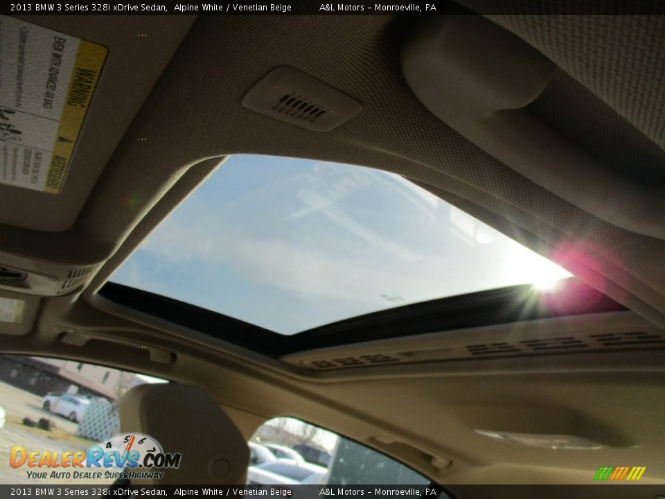 2013 BMW 3 Series 328i xDrive Sedan Alpine White / Venetian Beige Photo #12
