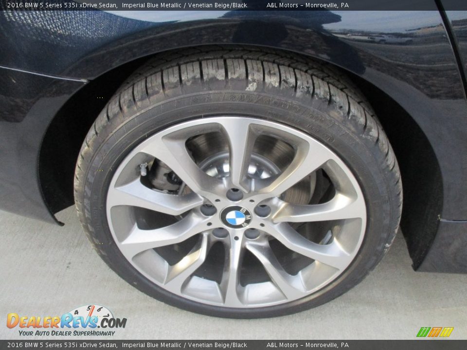 2016 BMW 5 Series 535i xDrive Sedan Imperial Blue Metallic / Venetian Beige/Black Photo #3