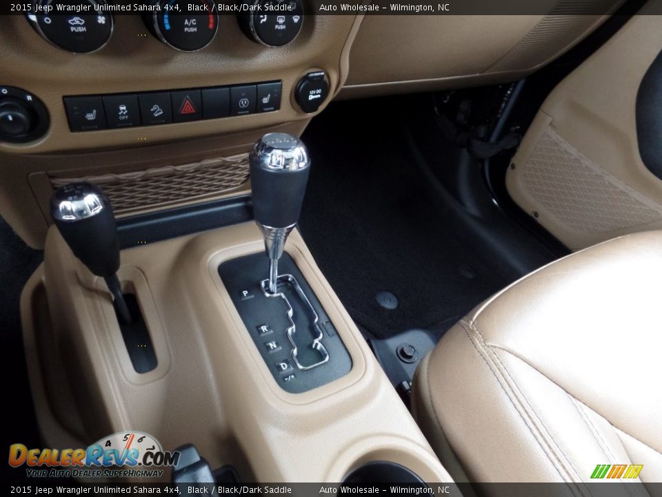 2015 Jeep Wrangler Unlimited Sahara 4x4 Black / Black/Dark Saddle Photo #19