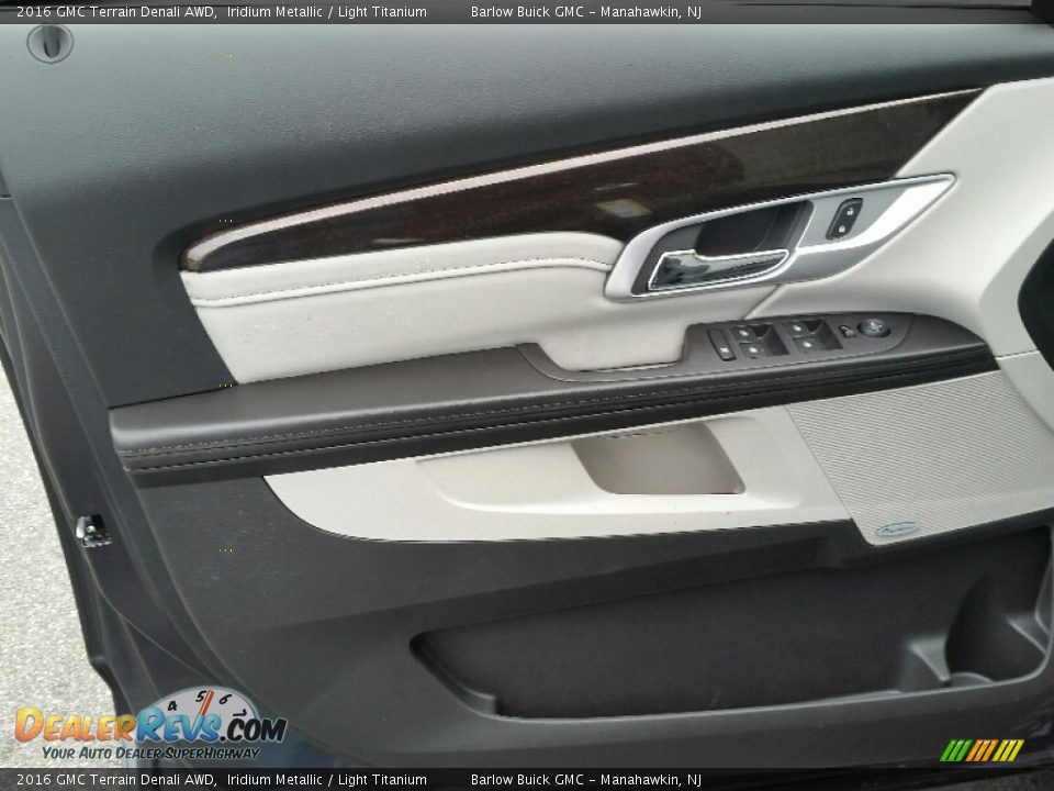Door Panel of 2016 GMC Terrain Denali AWD Photo #7