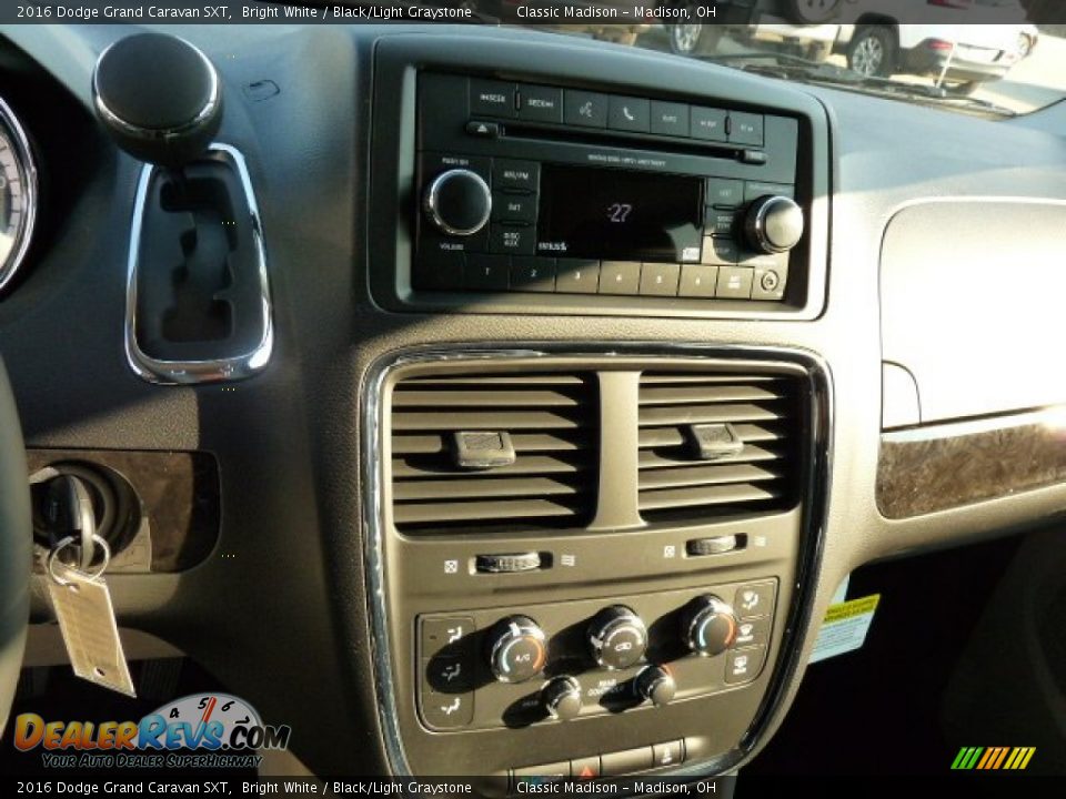 2016 Dodge Grand Caravan SXT Bright White / Black/Light Graystone Photo #5