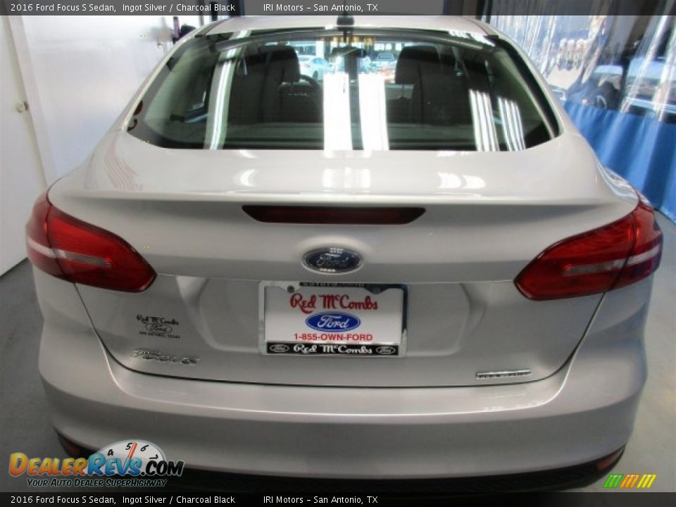 2016 Ford Focus S Sedan Ingot Silver / Charcoal Black Photo #5