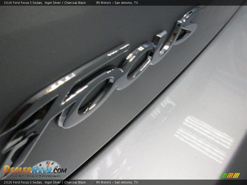 2016 Ford Focus S Sedan Ingot Silver / Charcoal Black Photo #6