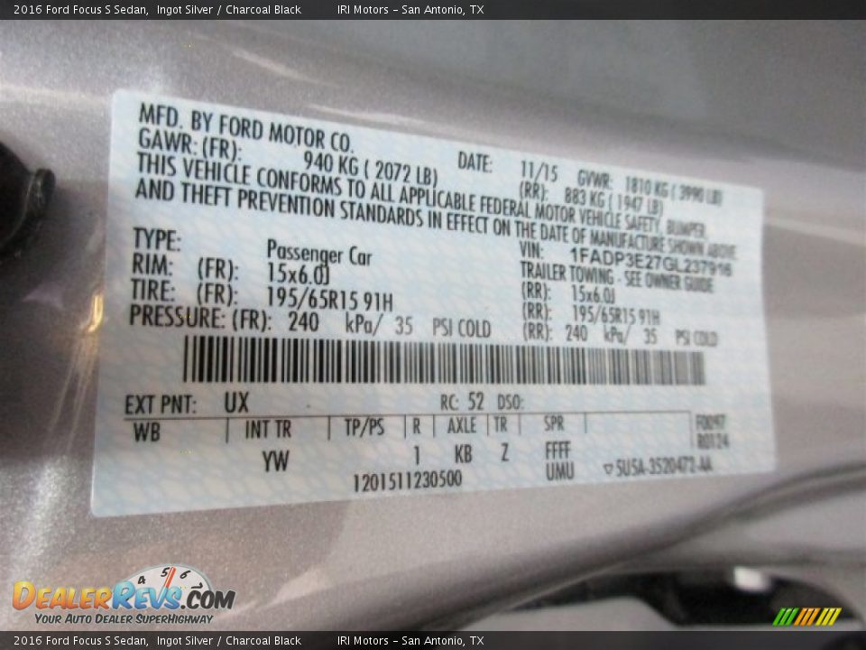 2016 Ford Focus S Sedan Ingot Silver / Charcoal Black Photo #16