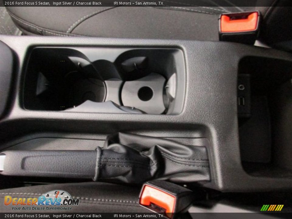 2016 Ford Focus S Sedan Ingot Silver / Charcoal Black Photo #25