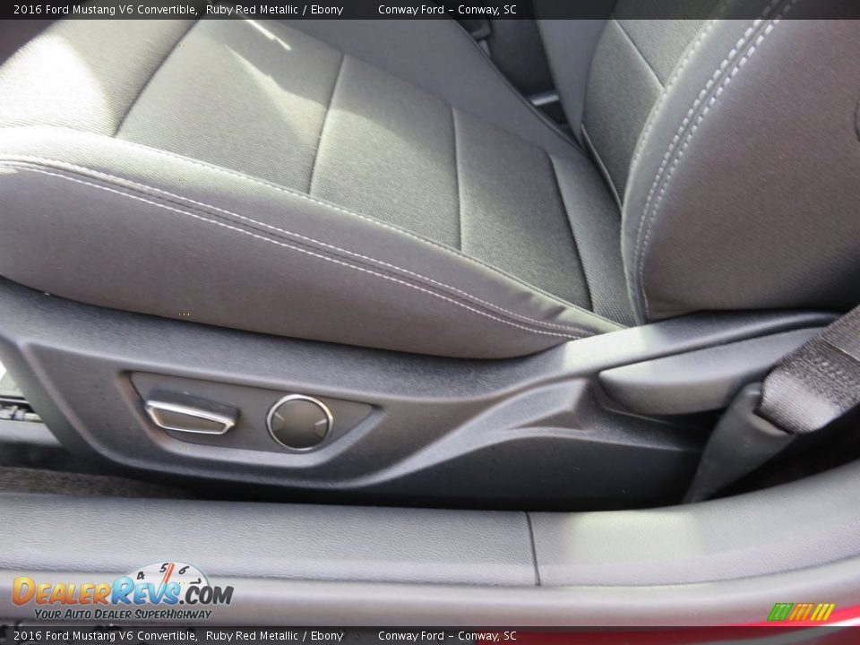 2016 Ford Mustang V6 Convertible Ruby Red Metallic / Ebony Photo #13