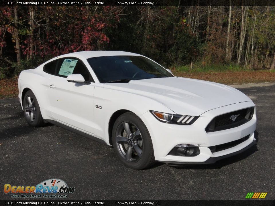 Front 3/4 View of 2016 Ford Mustang GT Coupe Photo #1