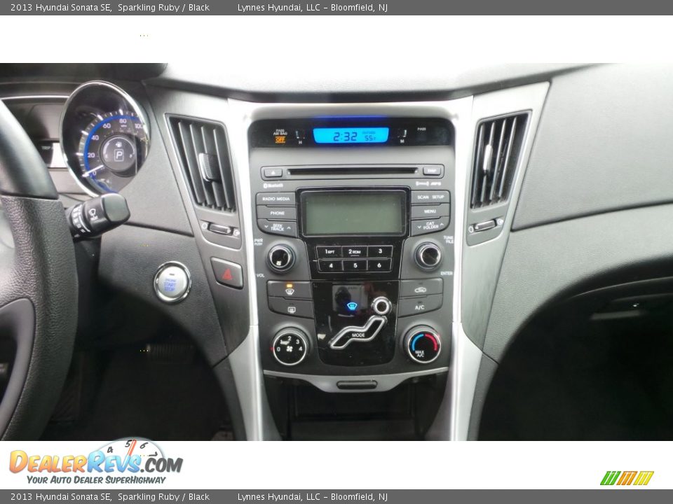 2013 Hyundai Sonata SE Sparkling Ruby / Black Photo #13