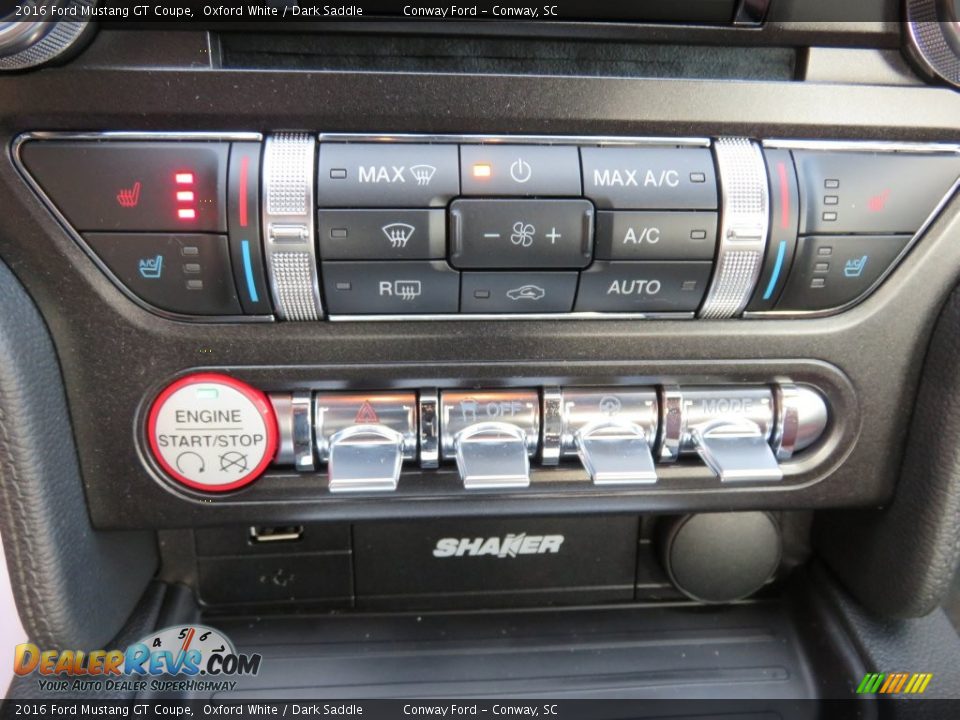 Controls of 2016 Ford Mustang GT Coupe Photo #23