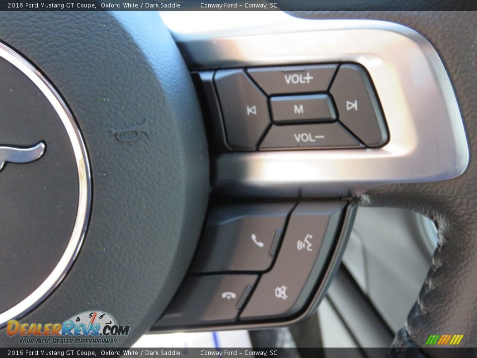 Controls of 2016 Ford Mustang GT Coupe Photo #26