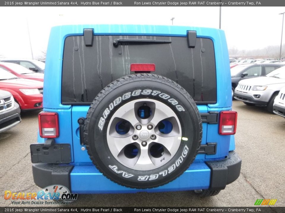 2016 Jeep Wrangler Unlimited Sahara 4x4 Hydro Blue Pearl / Black Photo #5