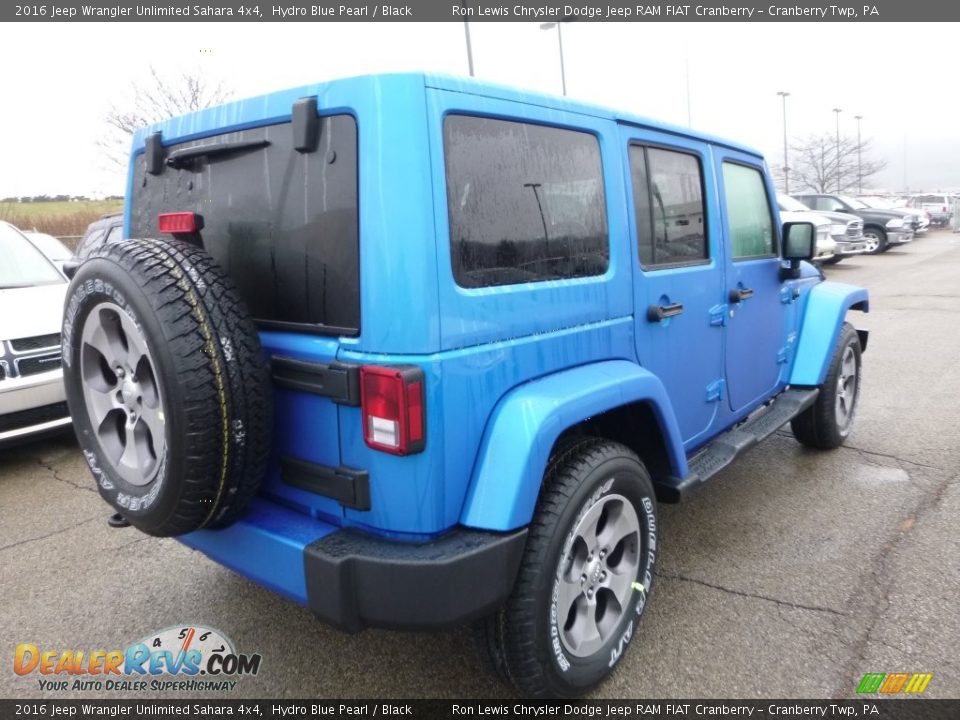 2016 Jeep Wrangler Unlimited Sahara 4x4 Hydro Blue Pearl / Black Photo #7