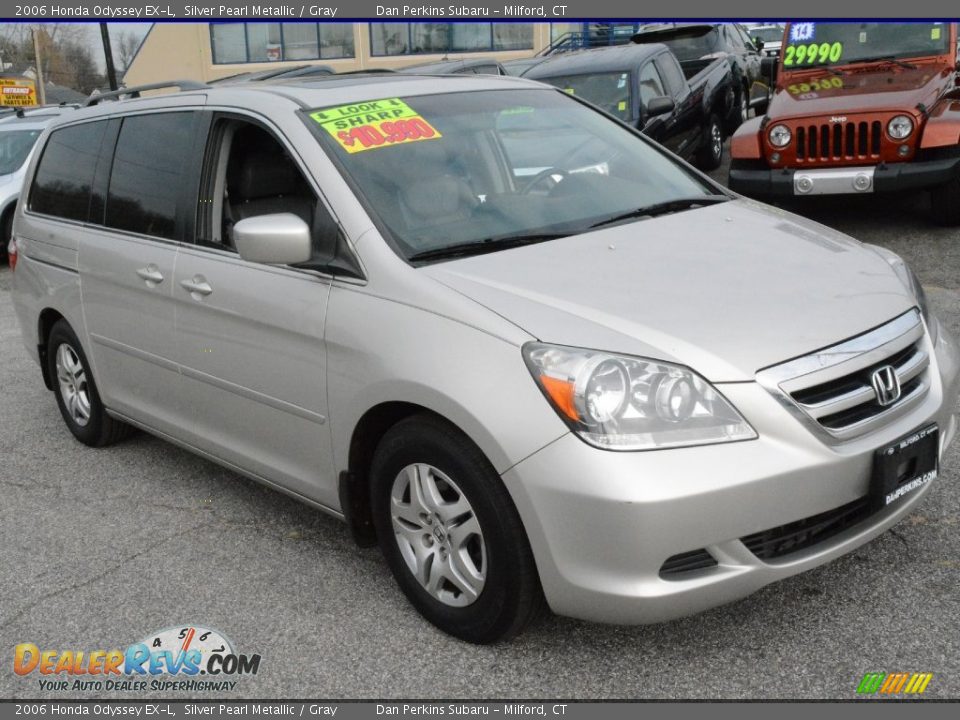 2006 Honda Odyssey EX-L Silver Pearl Metallic / Gray Photo #3