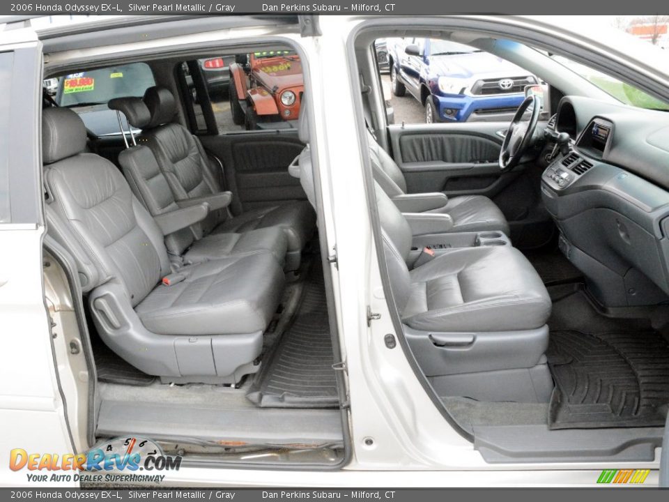 2006 Honda Odyssey EX-L Silver Pearl Metallic / Gray Photo #13