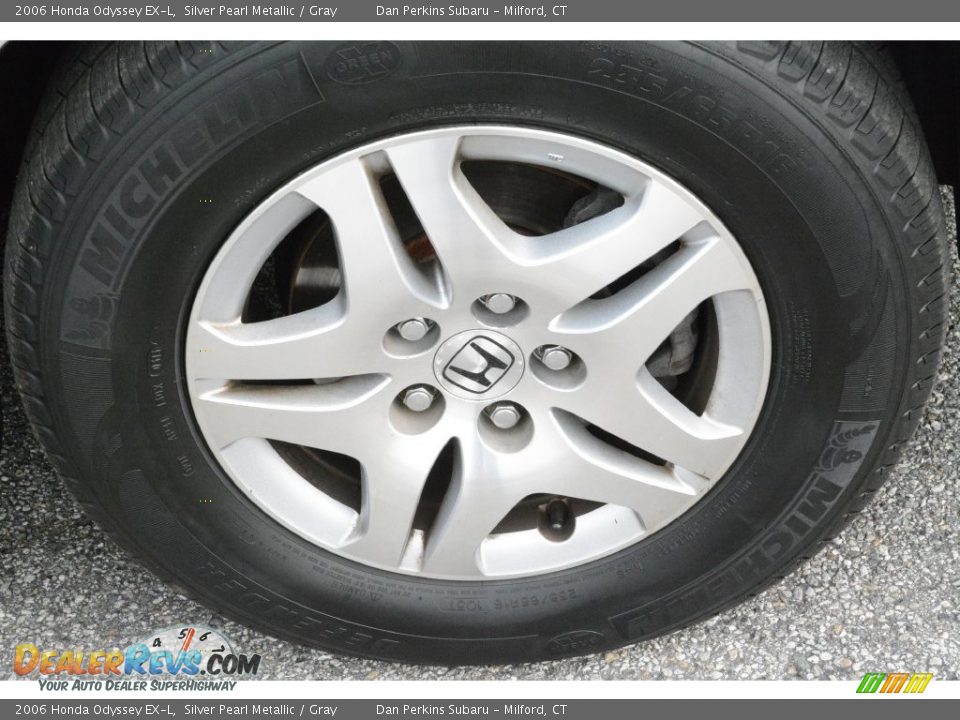 2006 Honda Odyssey EX-L Silver Pearl Metallic / Gray Photo #22
