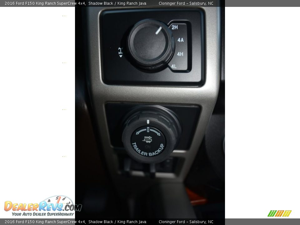 Controls of 2016 Ford F150 King Ranch SuperCrew 4x4 Photo #24