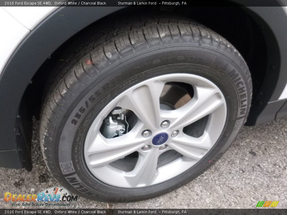 2016 Ford Escape SE 4WD Oxford White / Charcoal Black Photo #6