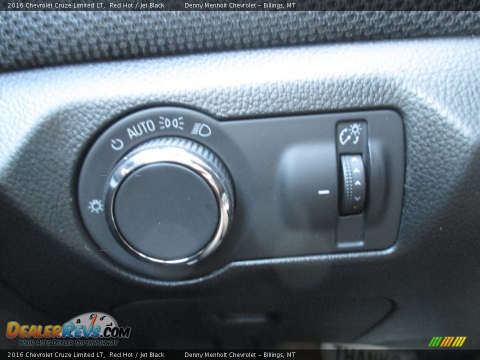 2016 Chevrolet Cruze Limited LT Red Hot / Jet Black Photo #18