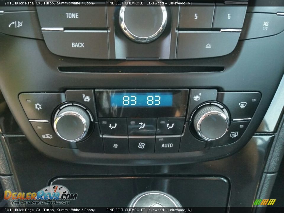2011 Buick Regal CXL Turbo Summit White / Ebony Photo #23