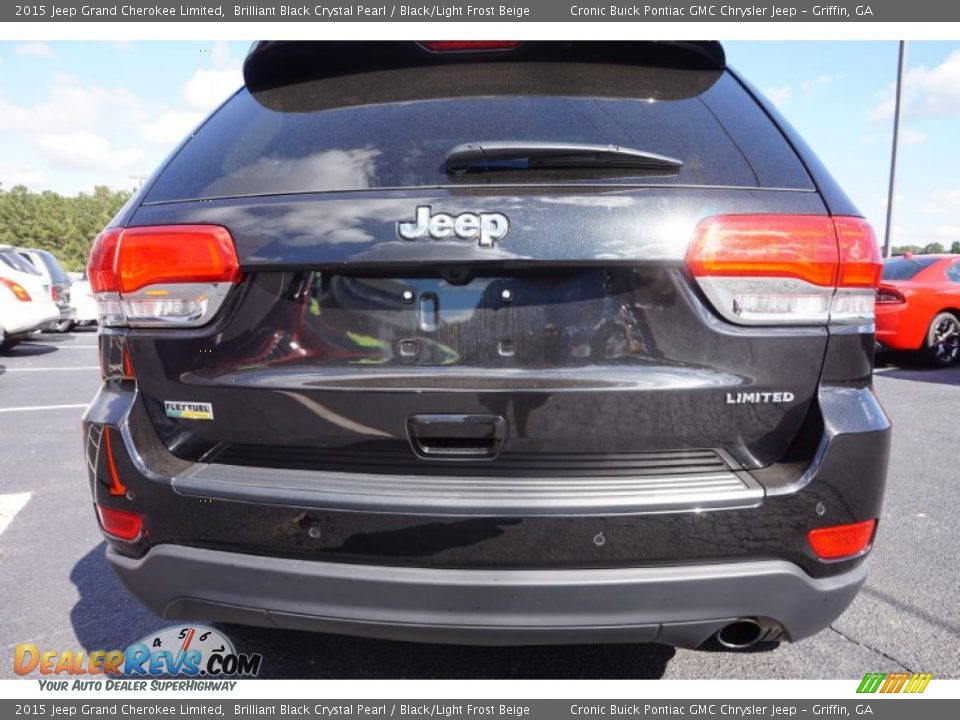 2015 Jeep Grand Cherokee Limited Brilliant Black Crystal Pearl / Black/Light Frost Beige Photo #6