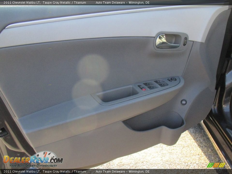 2011 Chevrolet Malibu LT Taupe Gray Metallic / Titanium Photo #24