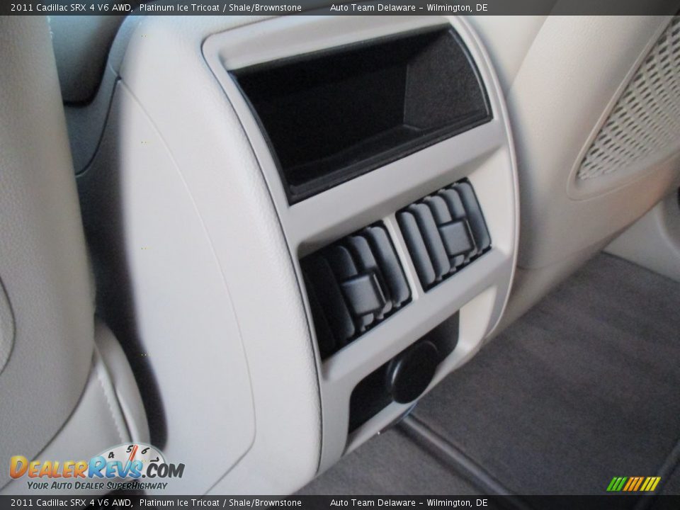 2011 Cadillac SRX 4 V6 AWD Platinum Ice Tricoat / Shale/Brownstone Photo #22