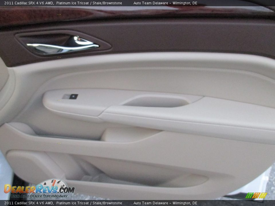 2011 Cadillac SRX 4 V6 AWD Platinum Ice Tricoat / Shale/Brownstone Photo #29