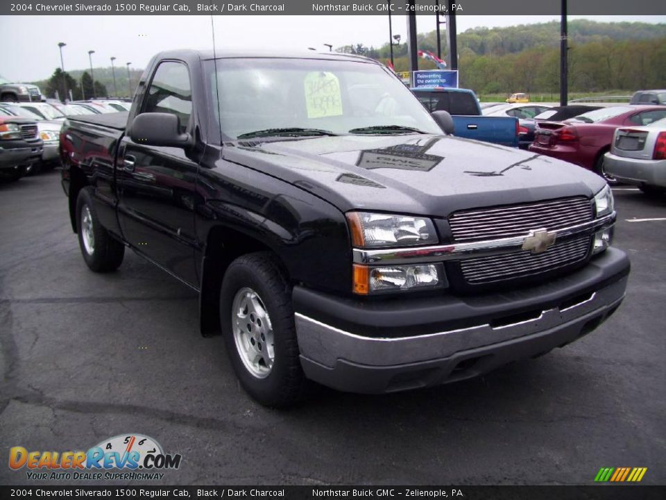 2004 Chevrolet Silverado 1500 Regular Cab Black / Dark Charcoal Photo #7