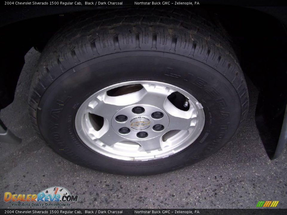 2004 Chevrolet Silverado 1500 Regular Cab Black / Dark Charcoal Photo #9