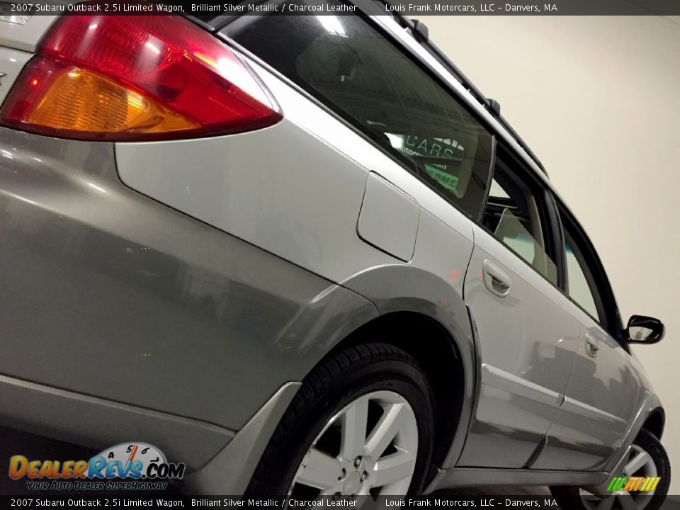 2007 Subaru Outback 2.5i Limited Wagon Brilliant Silver Metallic / Charcoal Leather Photo #14