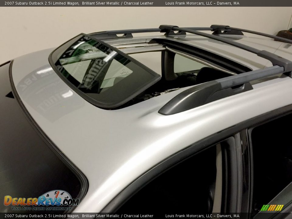 2007 Subaru Outback 2.5i Limited Wagon Brilliant Silver Metallic / Charcoal Leather Photo #34