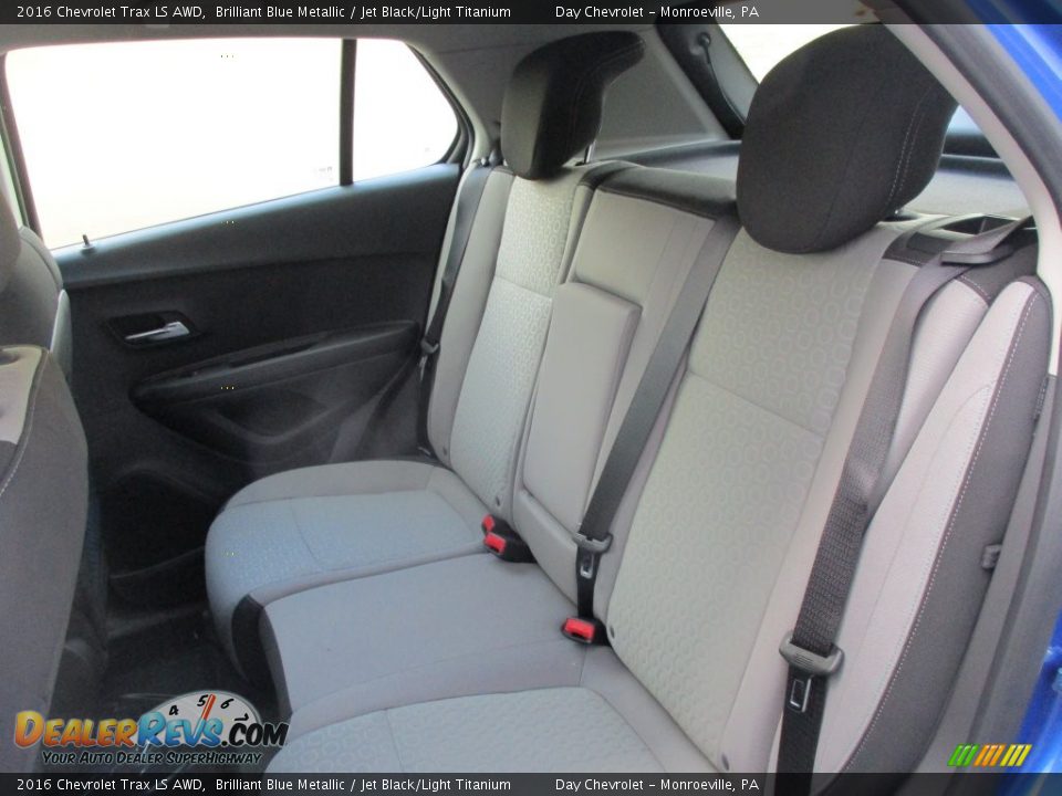 2016 Chevrolet Trax LS AWD Brilliant Blue Metallic / Jet Black/Light Titanium Photo #13
