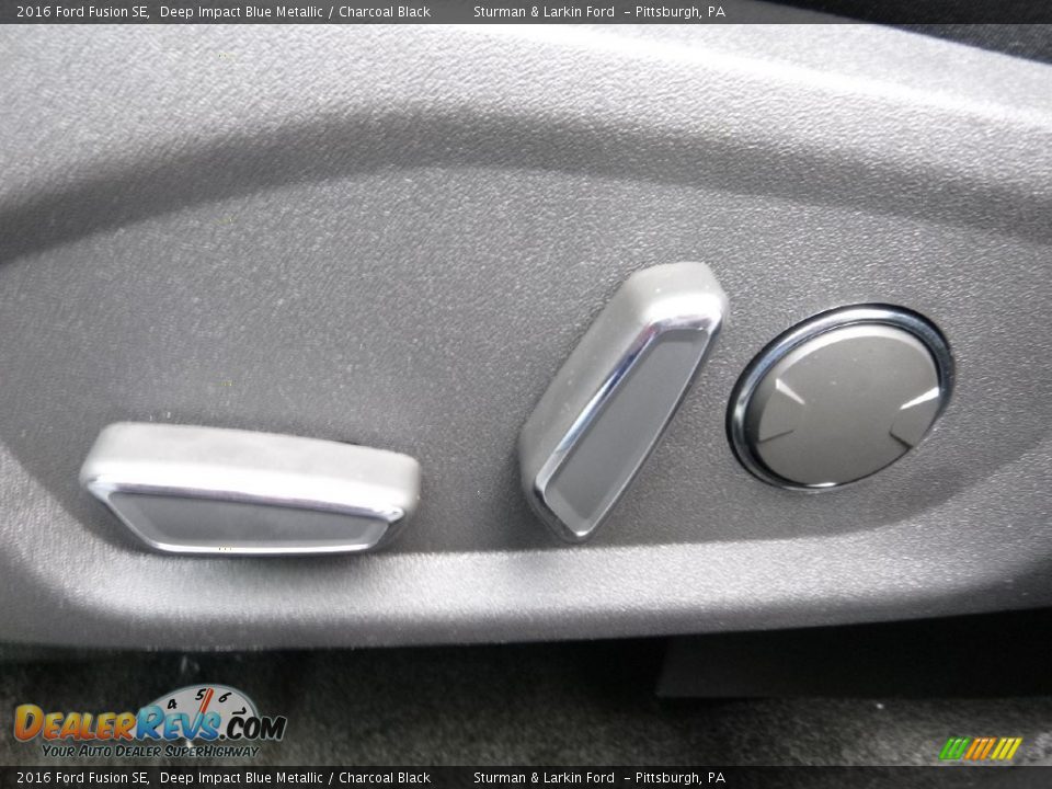 2016 Ford Fusion SE Deep Impact Blue Metallic / Charcoal Black Photo #13