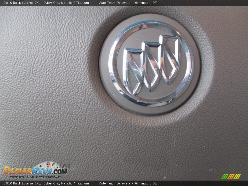 2010 Buick Lucerne CXL Cyber Gray Metallic / Titanium Photo #36