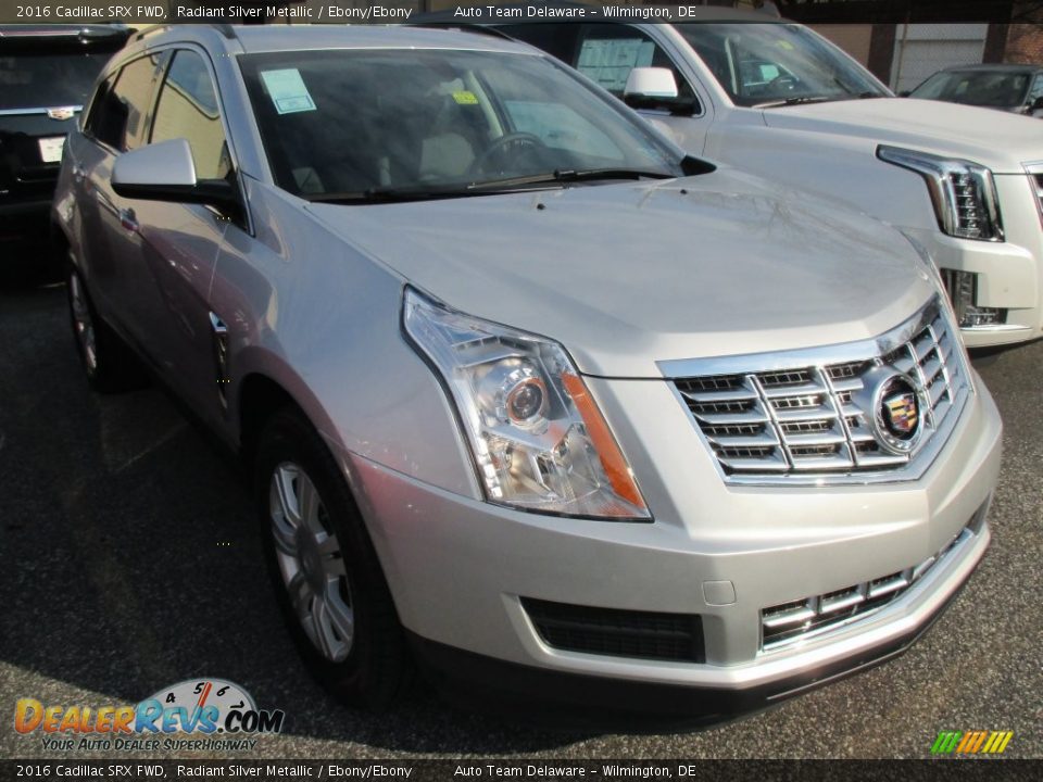 2016 Cadillac SRX FWD Radiant Silver Metallic / Ebony/Ebony Photo #4