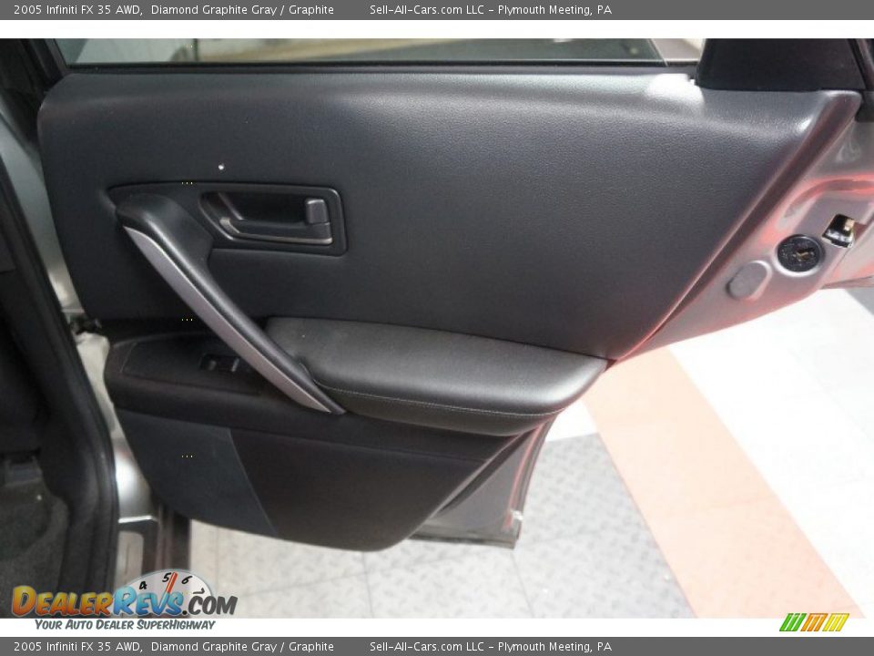 2005 Infiniti FX 35 AWD Diamond Graphite Gray / Graphite Photo #16