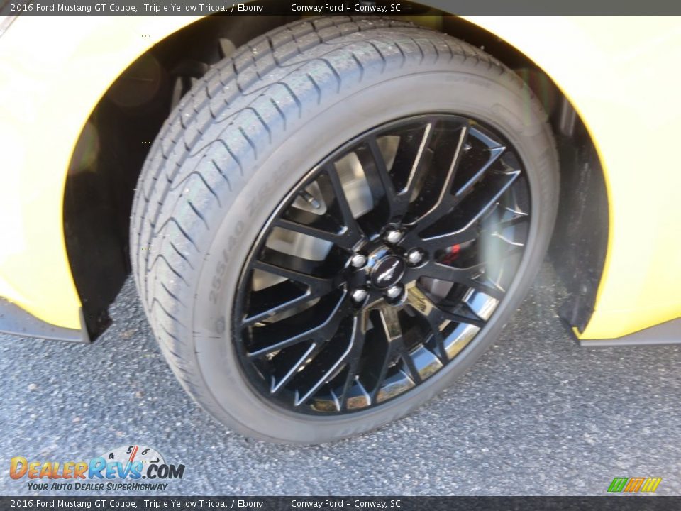 2016 Ford Mustang GT Coupe Triple Yellow Tricoat / Ebony Photo #10