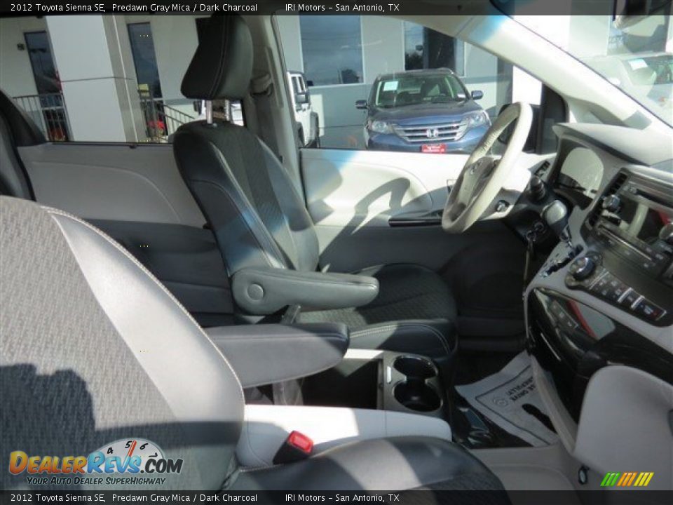 2012 Toyota Sienna SE Predawn Gray Mica / Dark Charcoal Photo #19