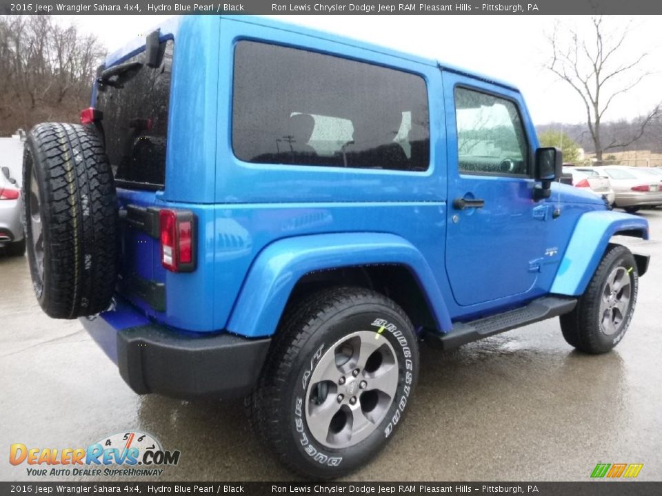 2016 Jeep Wrangler Sahara 4x4 Hydro Blue Pearl / Black Photo #6