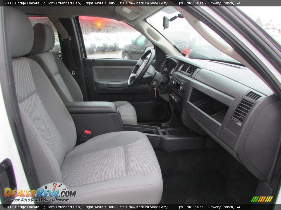 2011 Dodge Dakota Big Horn Extended Cab Bright White / Dark Slate Gray/Medium Slate Gray Photo #24